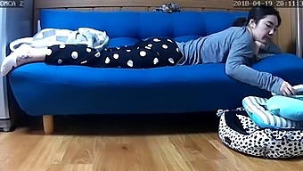 Korean Webcam Star Caught In Compromising Situation