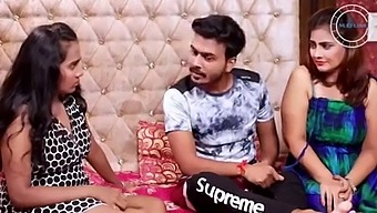 Desi Series With Sensual Kissing And Fucking