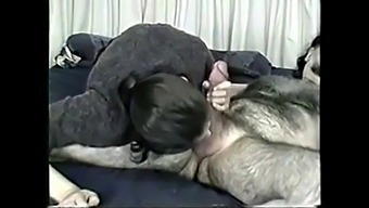 Arab Muslim Wife Gives A Homemade Blowjob In Arabic Style