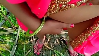 Lalita Singh'S Wild Ride: Desi Outdoor Doggy Style With Close-Up Action