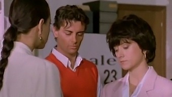 Vintage Italian Anal With A Sexy Reporter