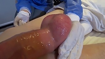 Cumshot Surprise: Mature Patient Gets A Facial From The Doctor