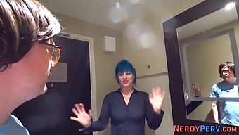 Novice Giving Oral Pleasure For The First Time With A Reward Of Semen