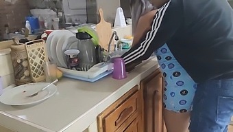 I Seduce My Stepsister And Have Unprotected Sex With Her In Our Home